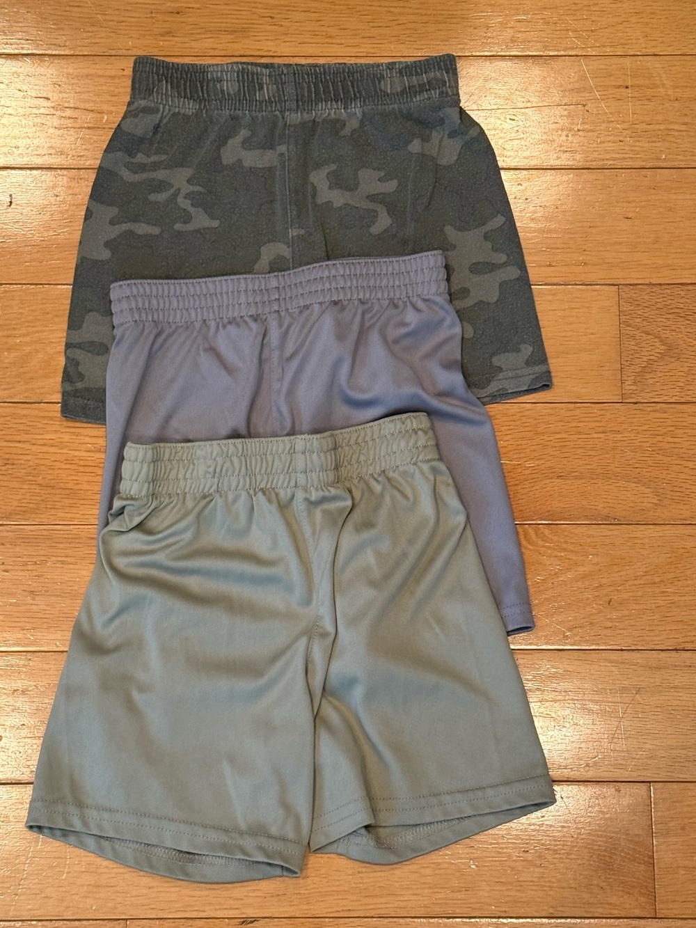 Garanimals 3-Pack Kids Shorts - Gray, Olive & Camo